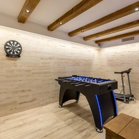 Olive Gardens فيلة