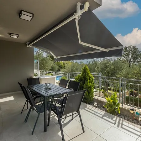 Olive Gardens Villa Kastela