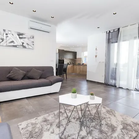 Vila Olive Gardens Kaštela