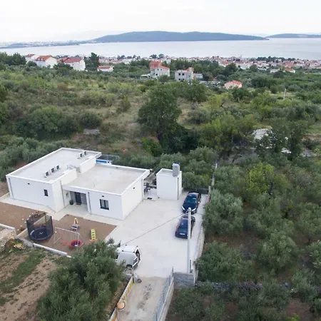 Olive Gardens Villa Kastela
